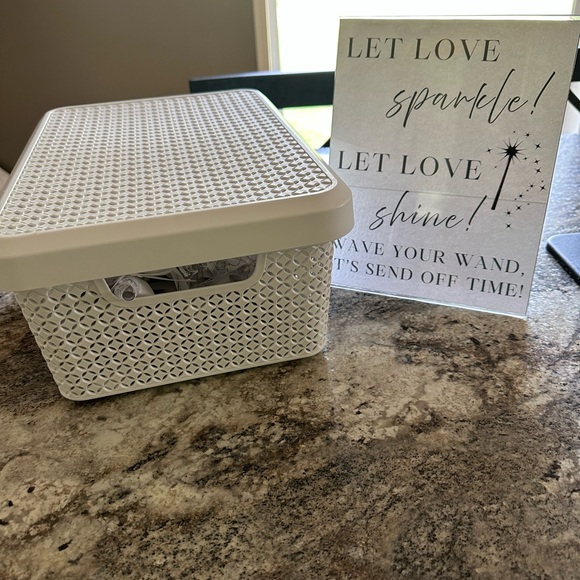 White Light Up Wands Wedding Send Off - Picture 6 of 6